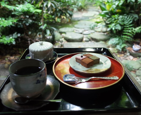 生チョコレートとコーヒー